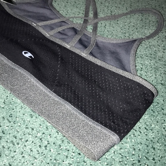 Champion Infinity Mesh Low-Impact Compression Sports Bra XL Black / Gray NWT! - Picture 6 of 7
